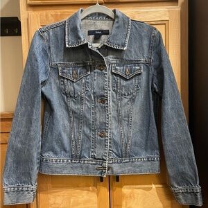GAP Women's Classic Blue Jean Jacket